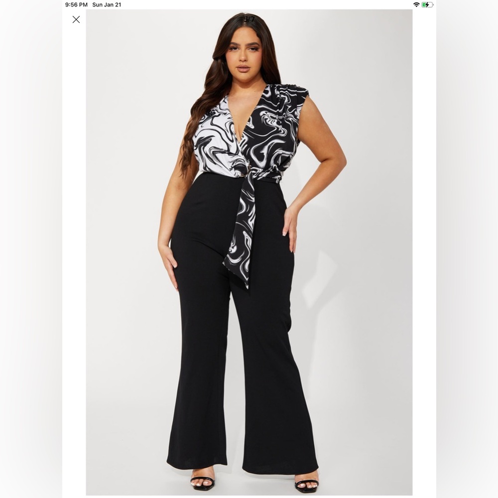 Jumpsuit, Black /White.  NWOT